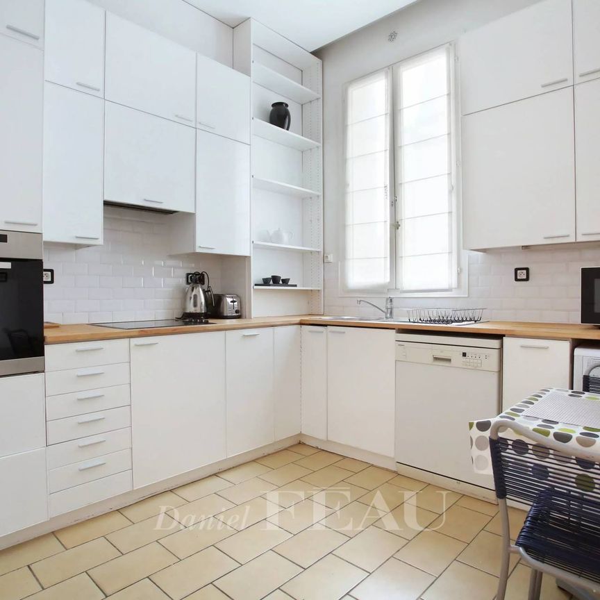 Location appartement, Paris 8ème (75008), 3 pièces, 104.39 m², ref 85535348 - Photo 1