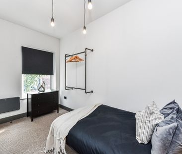 Leopold Street, DERBY - Photo 3