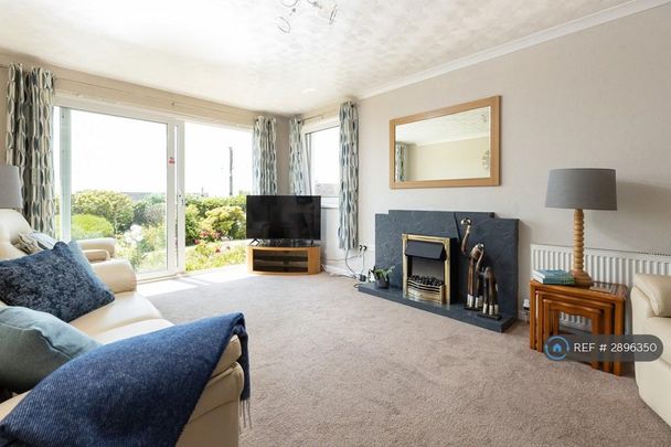 2 bedroom detached house to rent - Photo 1