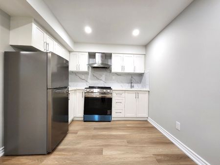 For Lease - 78 Beverton Crescent, Ajax, Ontario - Photo 2