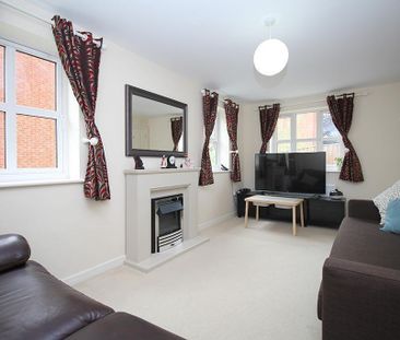 3 bedroom semi-detached house to rent - Photo 2