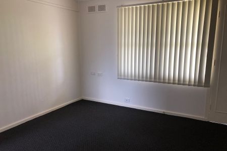 Studio Apartment - Photo 3