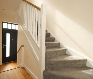 3 bedroom terraced house to rent - Photo 1