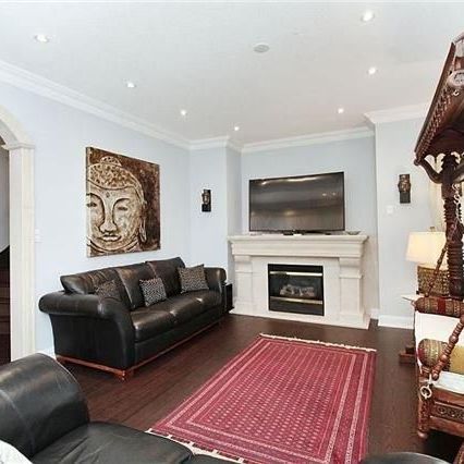 For Lease - 22 Newbridge Avenue, Richmond Hill, Ontario - Photo 1