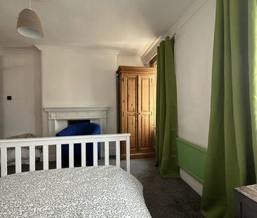 Room in a Shared House, Brock Road, E13 - Photo 5