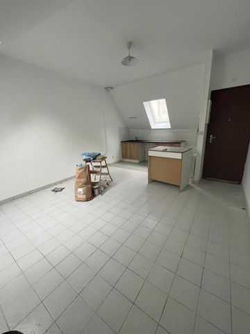 Location Appartement 2 pièces 29m² COULOMMIERS 77120 - Photo 2