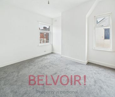 End of terrace house to rent on - Photo 4