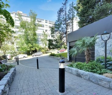 Lancaster House - Photo 6