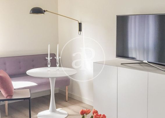 Flat for rent in calle Orfila - Foto 1