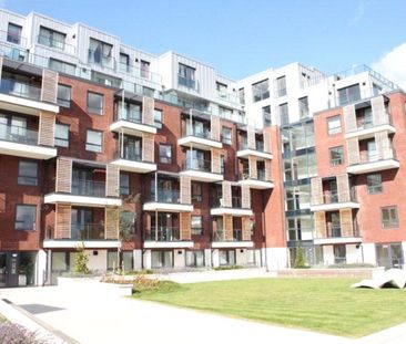 Brunel Court, Edgware, HA8 - Photo 2