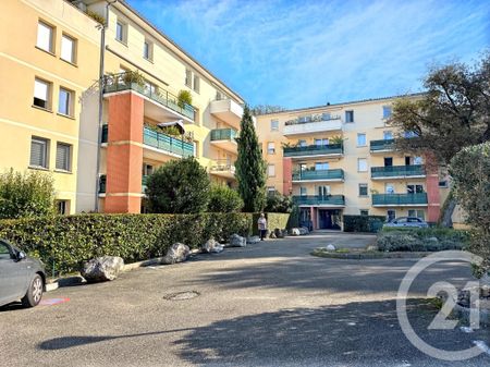 Location Appartement 3 pièces 66m² MONTAUBAN 82000 - Photo 4