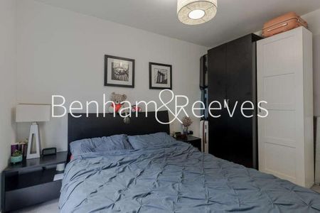 Wallwood Street, Canary Wharf, E14 - Photo 2