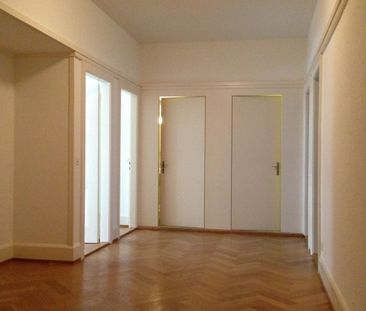 Charmante 5-Zimmer-Altbauwohnung an der Greifengasse in Basel - Photo 6