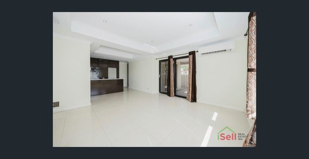 FRESHLY PAINTED 3x2 VILLA - Photo 1