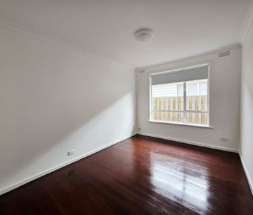 Charming Family Home - Photo 5