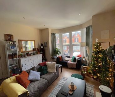 2 Bed Flat, Oakwood Avenue, LS8 - Photo 3