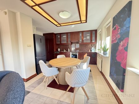 Komfortowy apartament przy Pl.Batorego z garażem - Zdjęcie 4