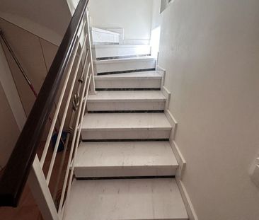 Μεζονέτα 240 τ.μ. προς ενοικίαση - Photo 6