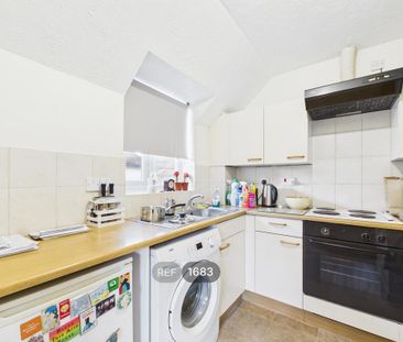 1 bedroom flat to rent - Photo 4