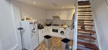 2 bedroom flat to rent - Photo 5