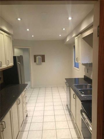 For Lease - 5484 Richmeadow Mews, Mississauga, Ontario - Photo 5