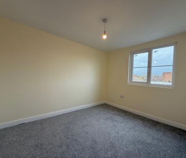 5 bedroom terraced house to rent - Photo 4