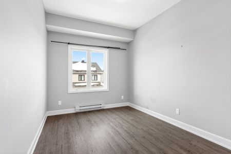 For Lease - 975 North Russell Road Unit# 207, Russell, Ontario - Photo 3