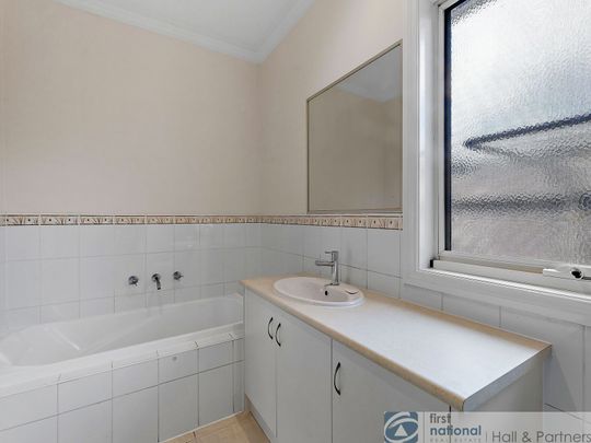 5 / 38-40 Kemp Street, Springvale - Photo 1