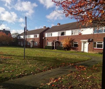 2 bedroom maisonette to rent - Photo 5