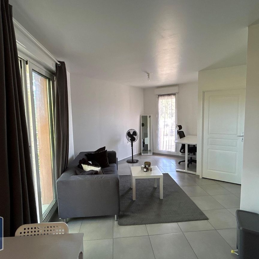 Location Appartement 2 pièces 40m² LISIEUX 14100 - Photo 1