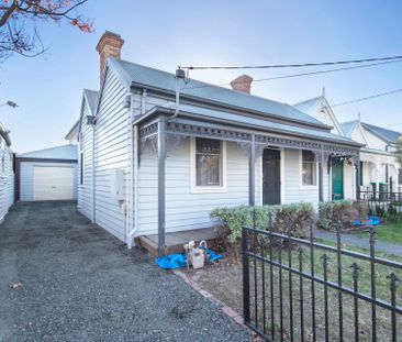 4 BEDROOM HOME IN THE HEART OF THE BALLARAT CBD - Photo 5