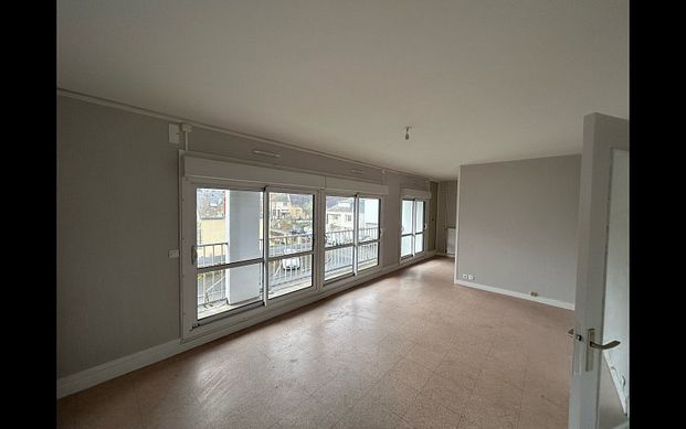 Location Appartement 5 pièces 104 m² La Châtre - Photo 1