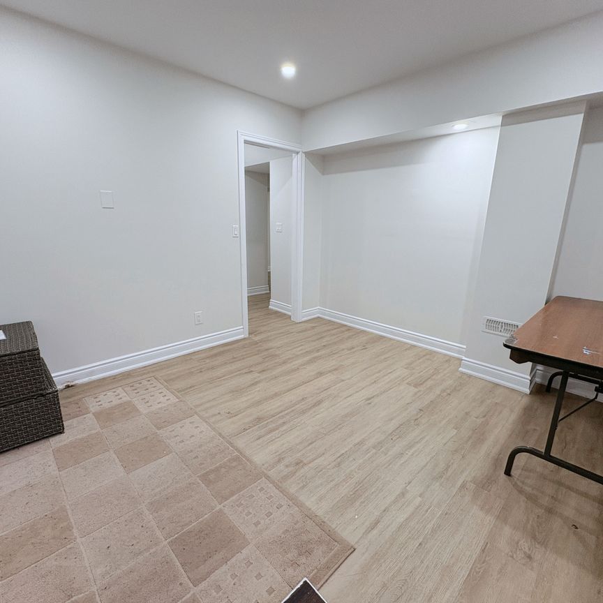 For Lease - 2247 Grouse Lane Unit# Bsmt, Oakville, Ontario - Photo 1