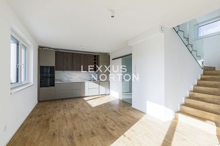 Pronájem domu 120 m² s pozemkem 418 m² - Photo 3