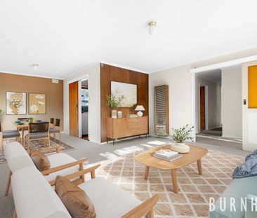 Spacious Corner Home with Outdoor Entertaining - Photo 2