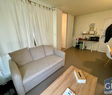 Location Appartement 1 pièce 17m² - Photo 2