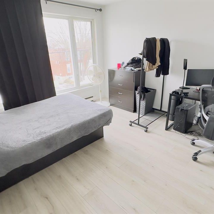 Immeuble - 250 Codère / 251 Salaberry 4 ½ à Louer – Rénové Avec électroménagers - Photo 1