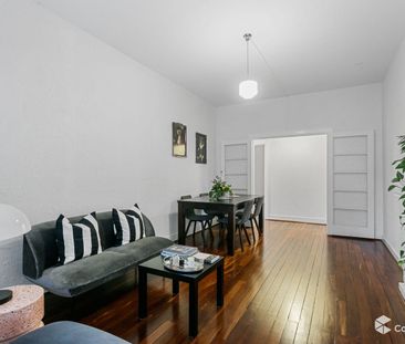 2 X 1 APARTMENT IN MOUNT LAWLEY - Photo 1