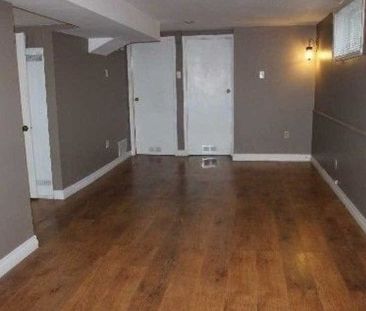 For Lease - 2012 Bonnymede Drive, Mississauga, Ontario - Photo 4