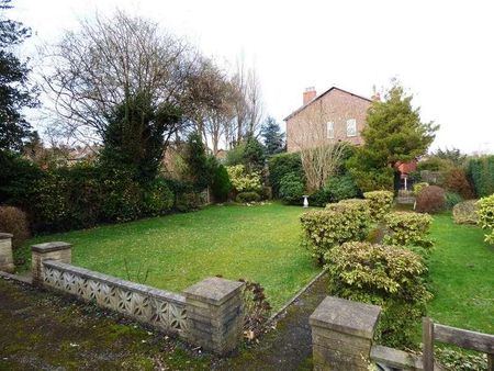 Parsonage Road, Heaton Moor, Stockport, SK4 - Photo 2