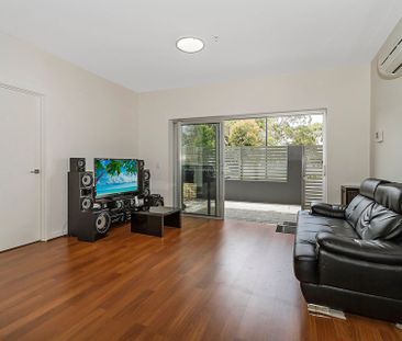 Two Bedroom Apartment - Photo 1