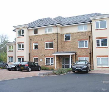 Dalmeny Way, Epsom, Surrey, KT18 7DD - Photo 6