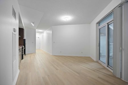 For Lease - 352 Front Street Unit# 1211, Toronto, Ontario - Photo 4