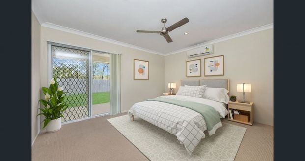 35 Pongamia Parade, Mount Low - Photo 1