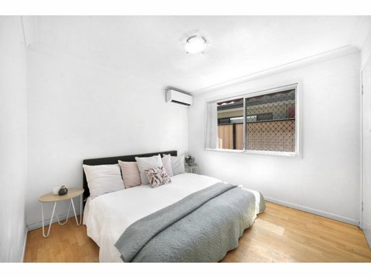 63 Coombabah Road, Runaway Bay - Photo 1