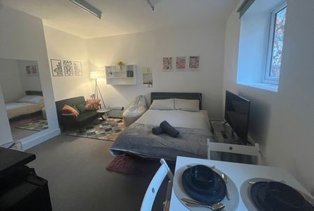 Studio Flat, Upper Street, N1 - Photo 5