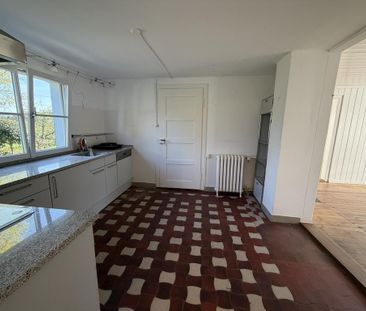 7-Zimmer-Einfamilienhaus mit grossem Garten & Garagenbox - Foto 3