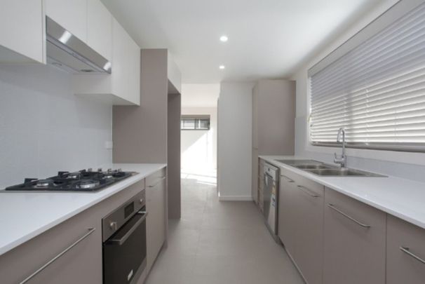 2/78 Bryant Street, Adamstown - Photo 1