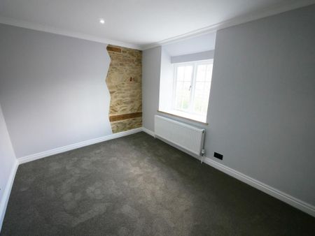 2 bedroom terraced house to rent - Photo 3