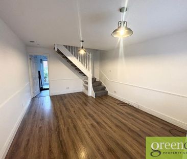 2 bedroom semi-detached house to rent - Photo 3